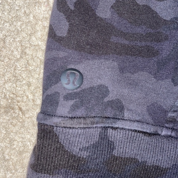 Womens lululemon scuba hoodie - Picture 4 of 5